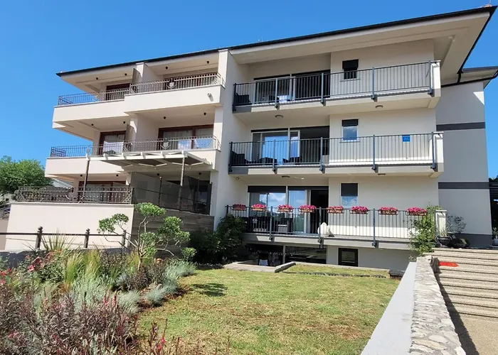 Doris 1 By Interhome פורת